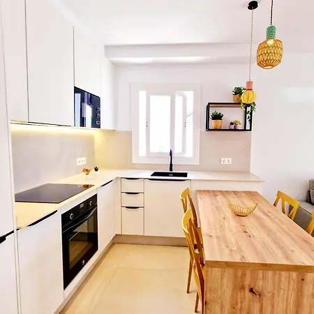 Deluxe Masmar Apartament *